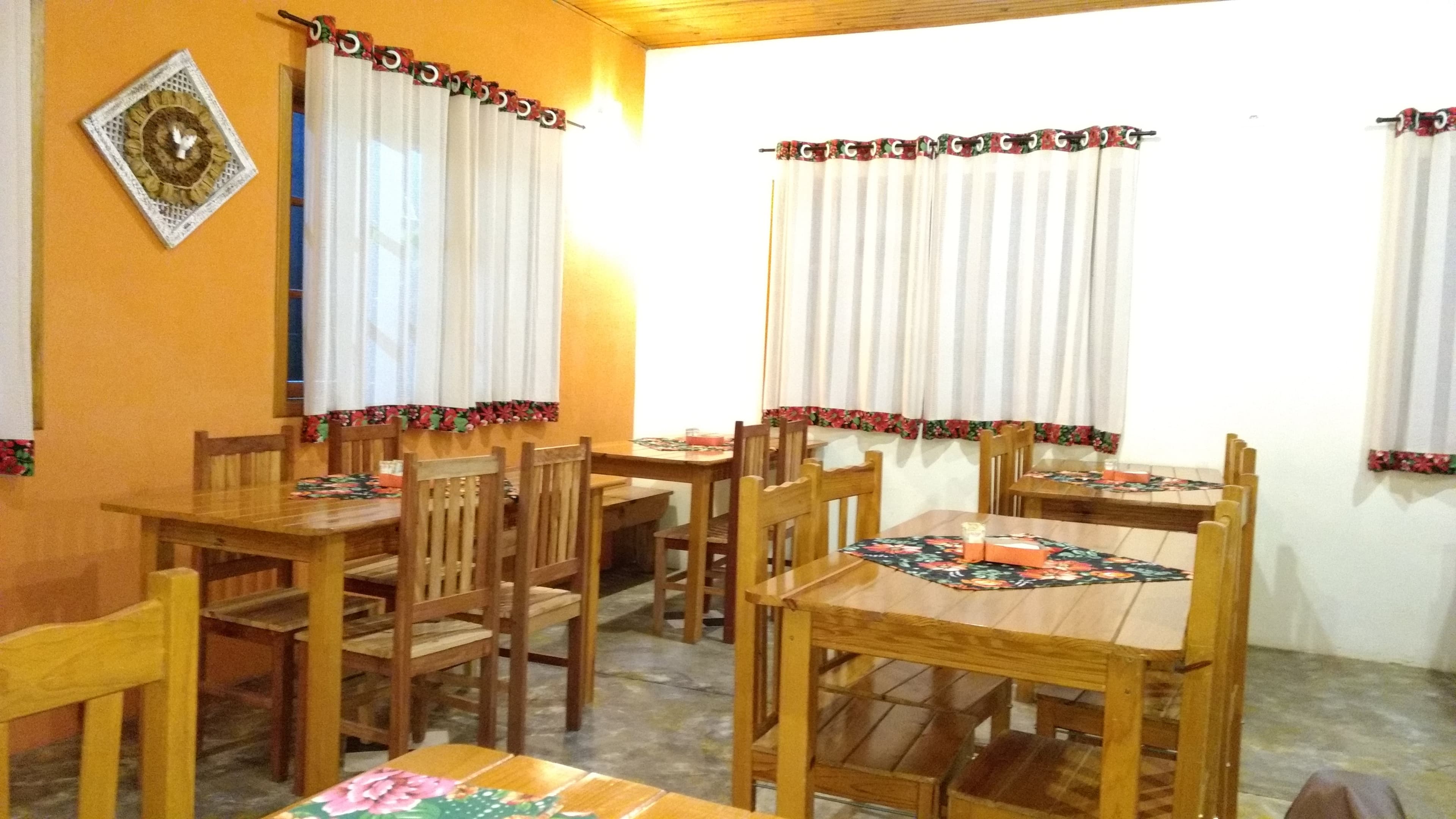 Pizzaria Lolita — Gonçalves/MG