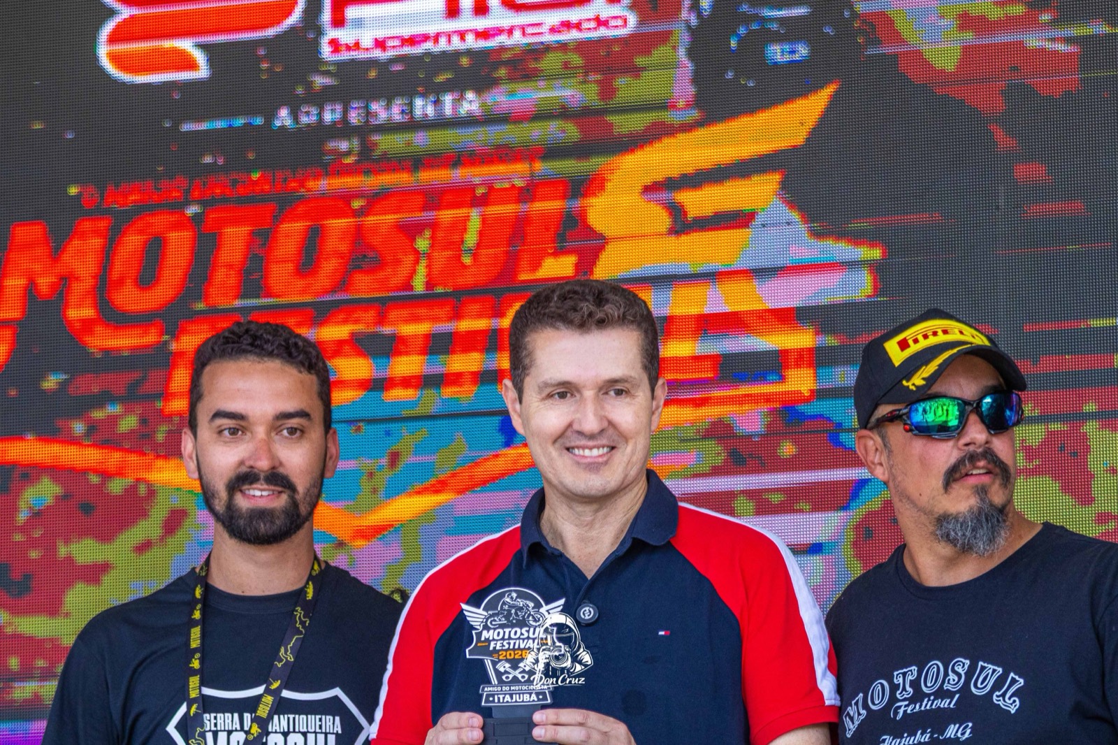 Organização do Motosul Festival com representantes da cidade de Itajubá